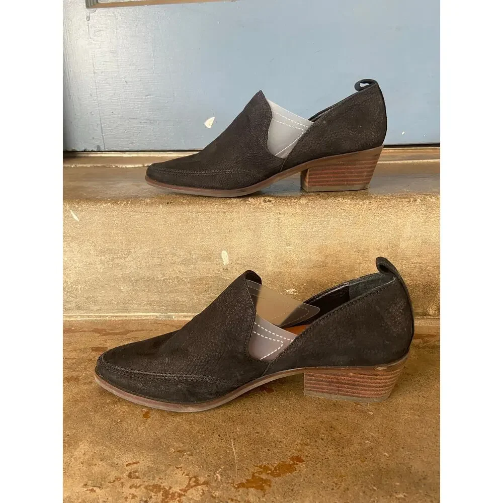 Lucky Brand sleek orsay